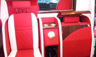 奔驰唯雅诺中控按钮功能介绍 奔驰唯雅诺内饰改装